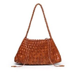 Woven Leather Shoulder Bag in Cognac